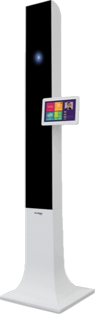 Borne d'identification blanche avec écran tactile affichant des informations utilisateur à Loire Authion et à Mazé-Millon près d'Angers dans le Maine-et-Loire 49